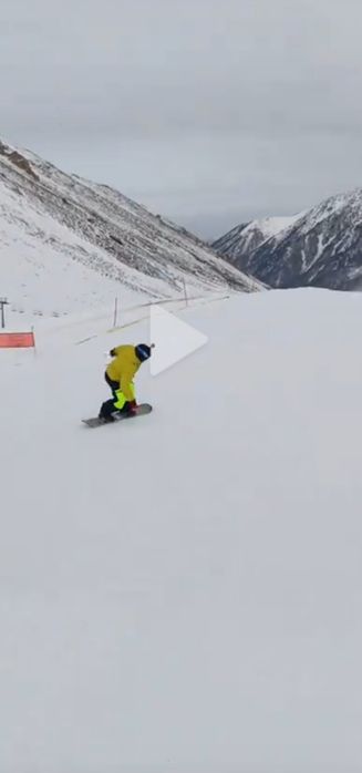 Инструктор по сноуборду