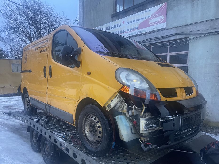 Renault trafic 1.9 dci 6+1