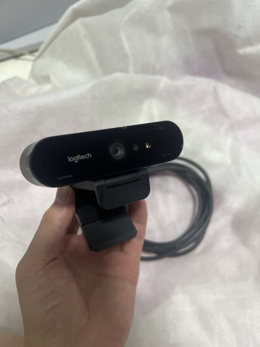 Камера logitech Brio