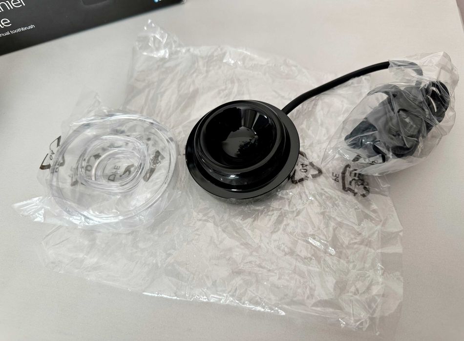НОВО Оригинално Зарядно Philips CBA6001 за  Philips DiamondClean