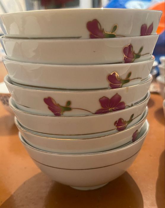 одна по 100тенге