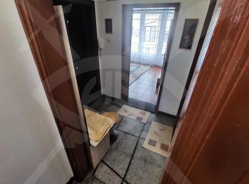 Продава се Тристаен апартамент в Бургас, Център - 90 кв.м за 1989 €/кв.м - Снимка #8