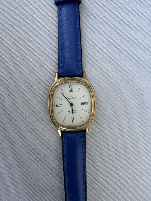 Ceas de dama Omega de Ville quartz