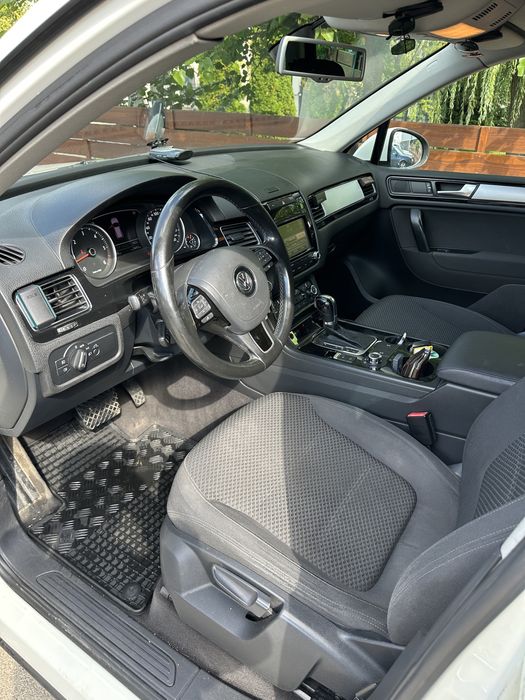 VOLKSWAGEN Touareg 2012 — imagine 5