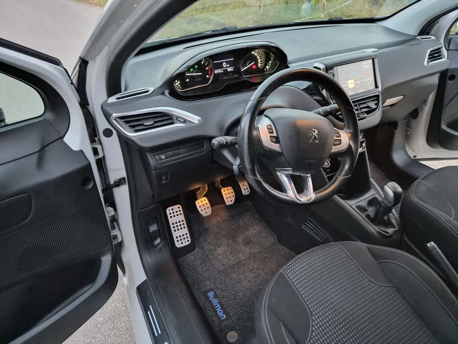 Peugeot 208 1.6 ghi