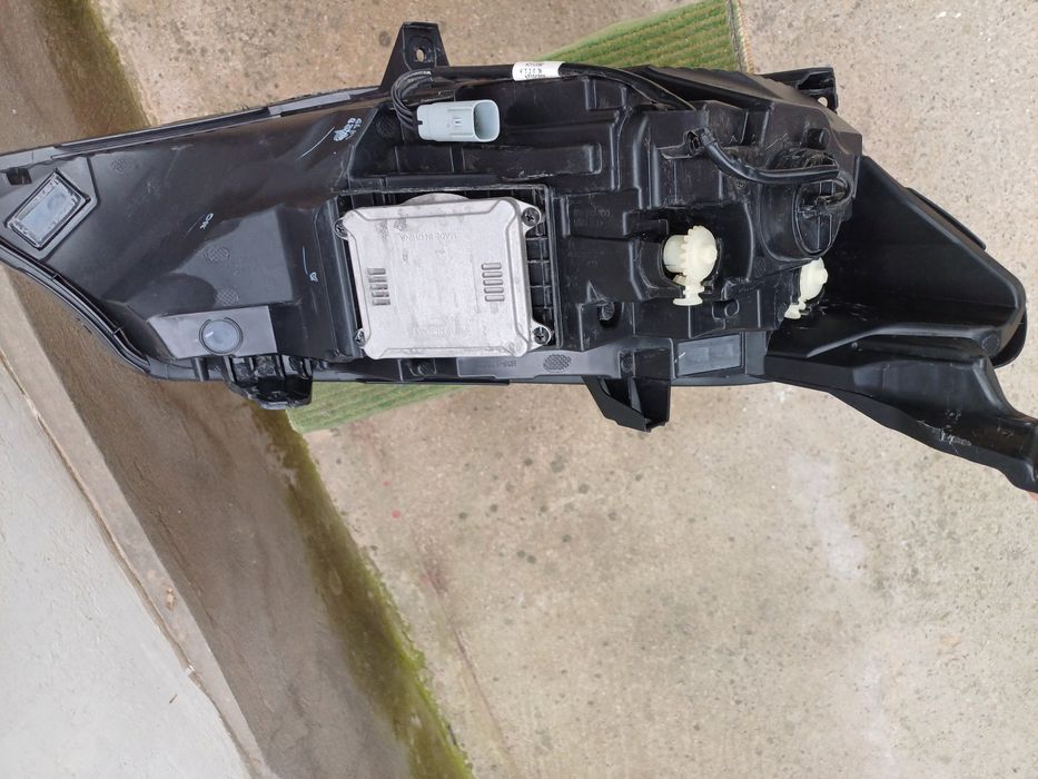 Малибу 2 премер фара чап томони