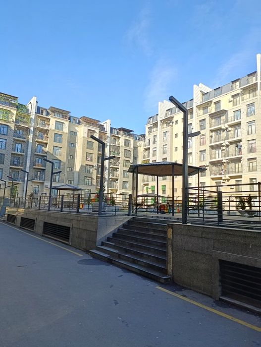 Kunlik halol pokiza kivartira 2 xonali