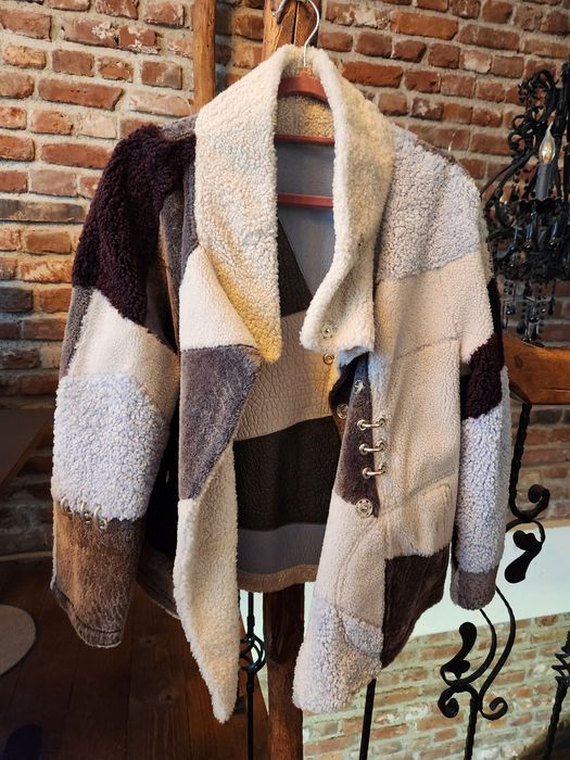 Естествена кожа и вълна,  Двулицево яке