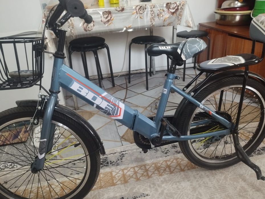 Продам велик б. у.