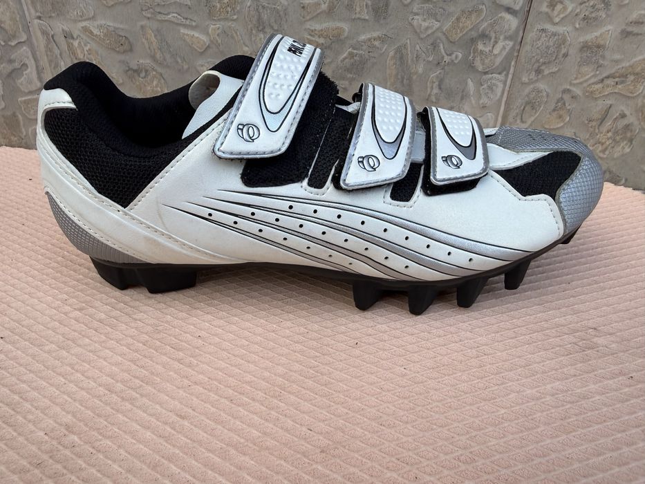 Pantofi ciclism MTB Pearl Izumi – NOI – mărimea 41 – albi