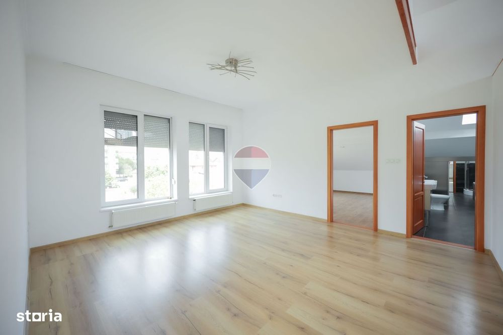 Apartament la mansardă – peste 140 mp utili | 3 dormitoare | Nufărul — fotografia 3
