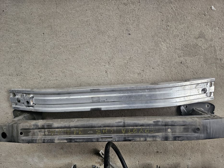 Предна/задна греда за Toyota C-hr 2019г