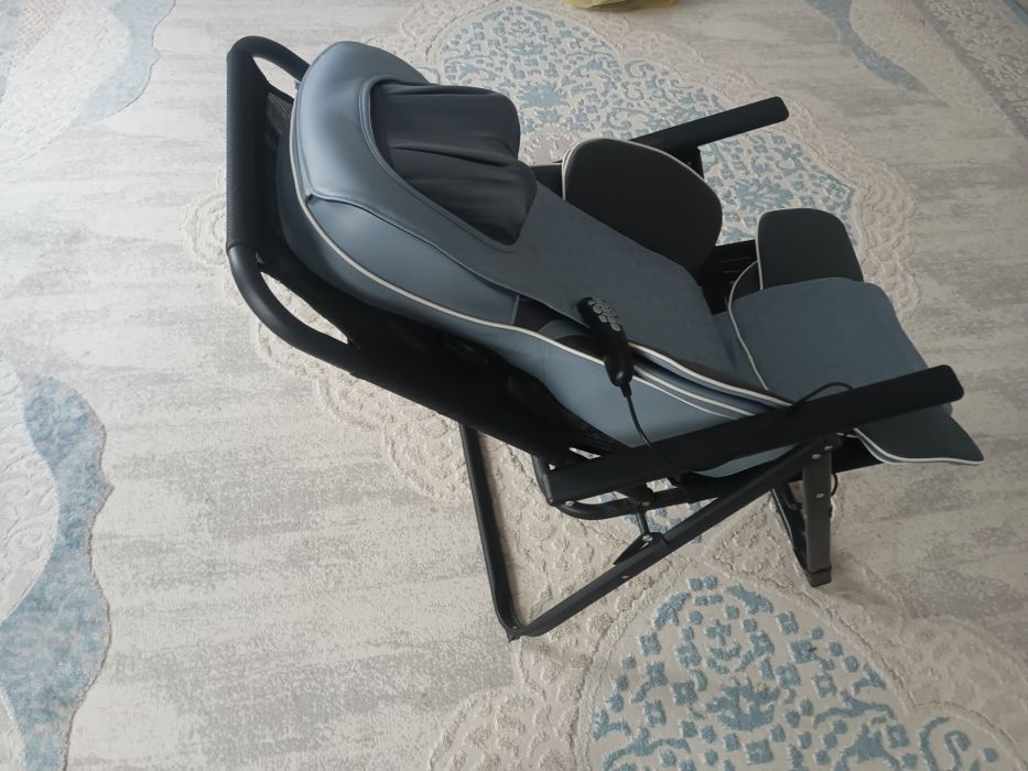 Продам массажное кресло