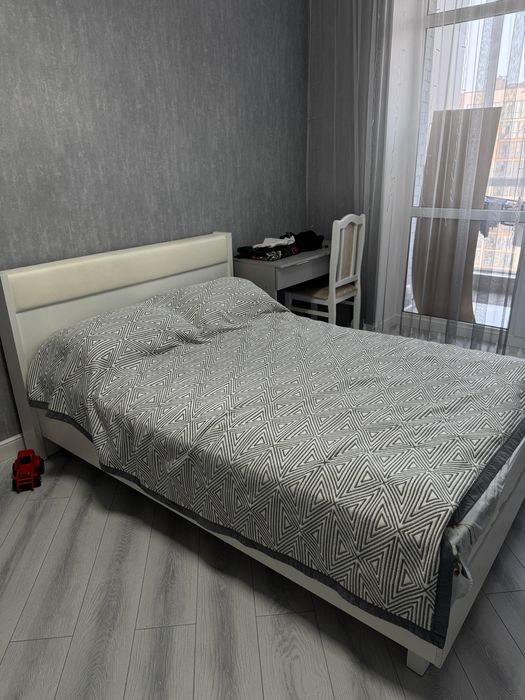 Кровать в отличном состоянии