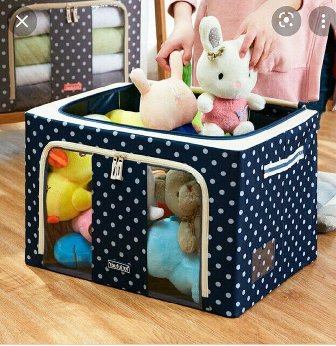 Тканевый сундук для хранения вещей.