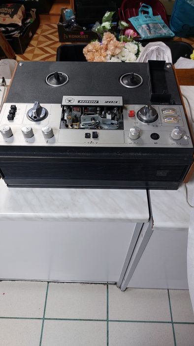 Продам магнитофоны Астра и Маяк