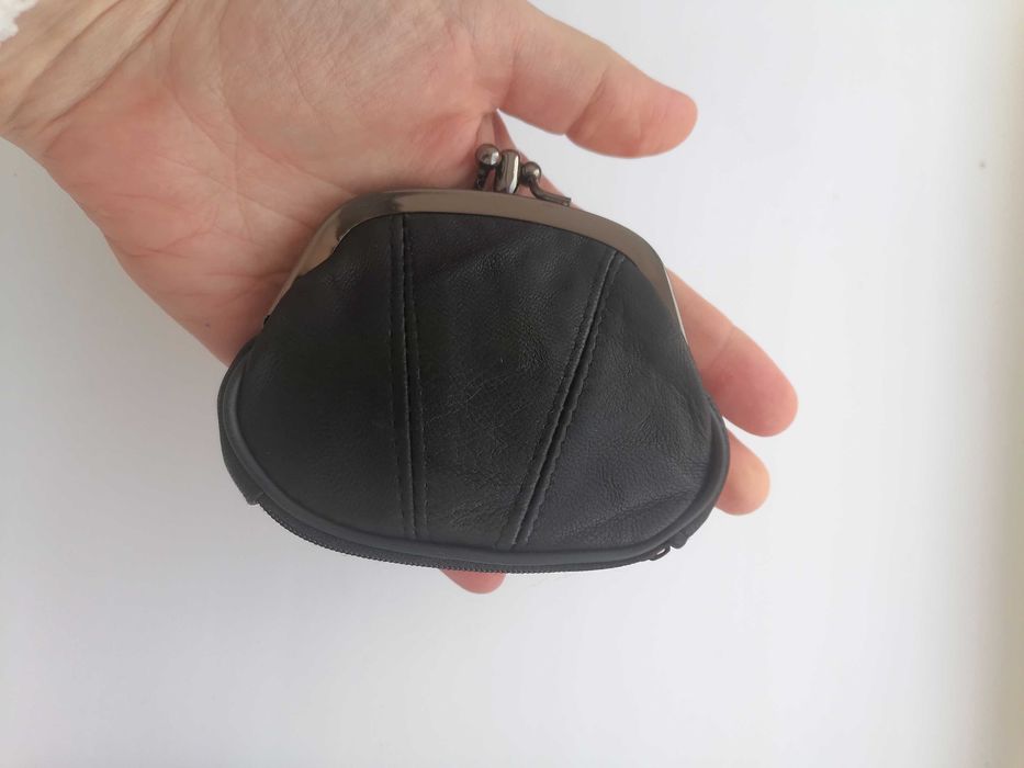 Новый кошелёк для купюр и  монет, кожа, фермуар
