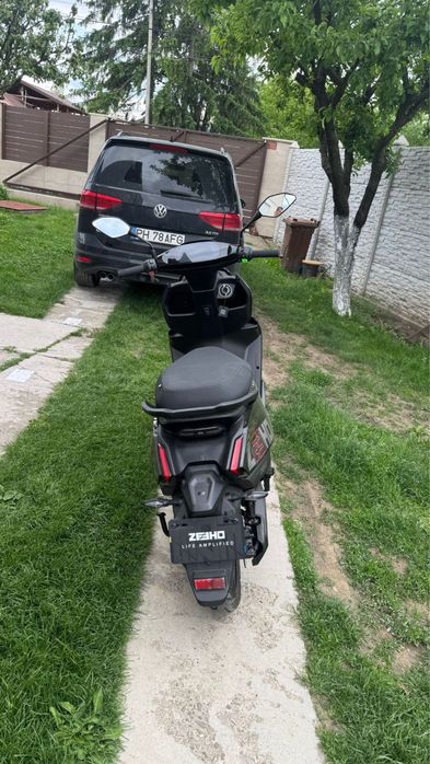 Scuter electric Zeeho AE4