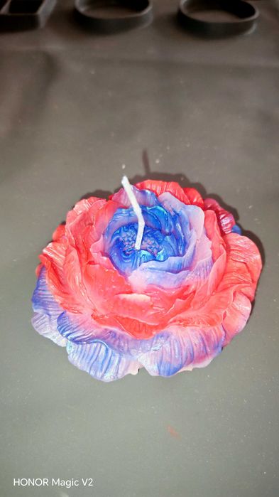 Ароматни тематични свещи