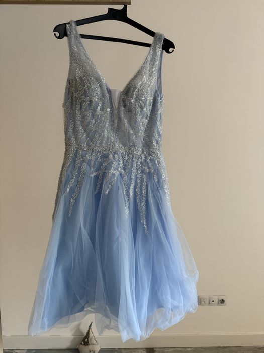 продавам официална синя рокля