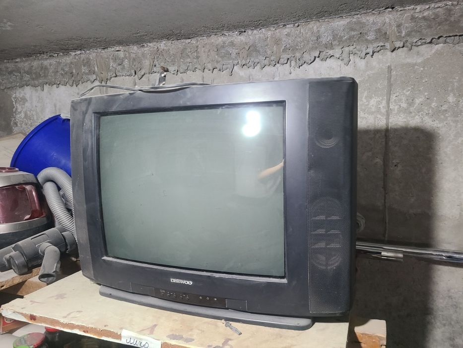 Старый телевизор