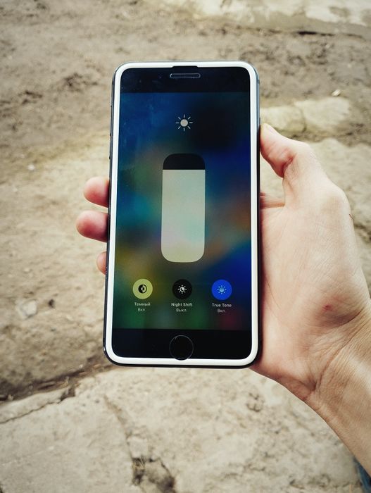 Продам iPhone 8 plus 64Gb