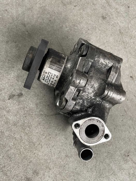 Pompa servo Vw Touareg 7P/Cayenne 958 3.0 TDI cod 7P6422154