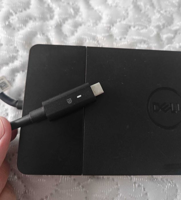 Dell Docking station - 130W (Model: WD19)
