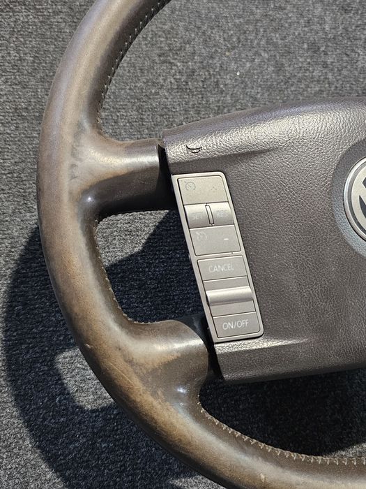 Volan piele + comenzi + incalzire Volkswagen Phaeton 2002 - 2010