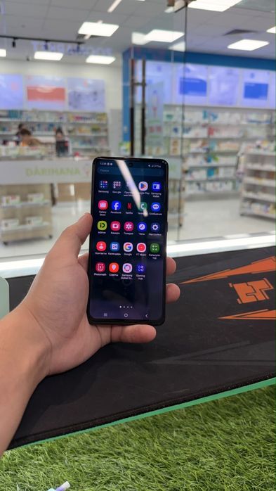 Samsung a51 сматрфон
