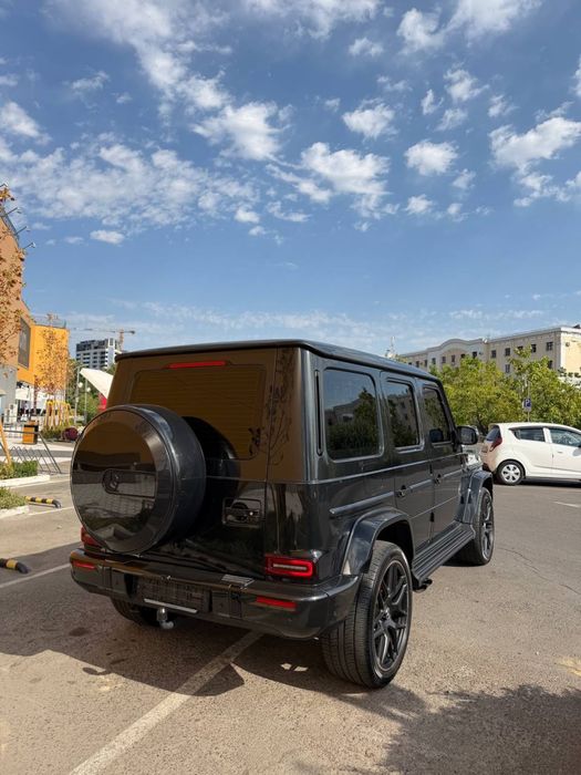 Mercedes Benz G 63