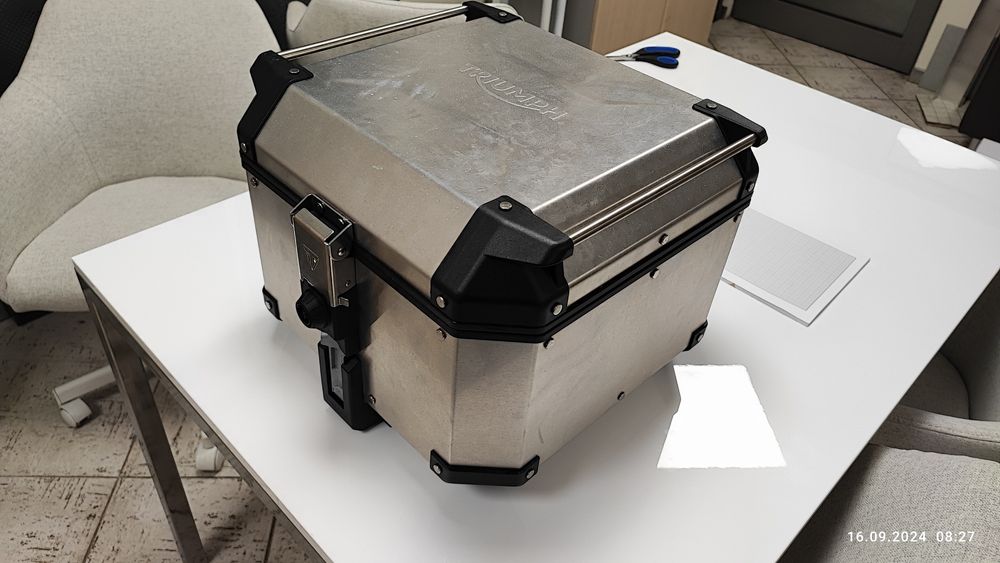 Топ каса алуминиева Куфар за мотор Triumph Expedition Top Case 42л