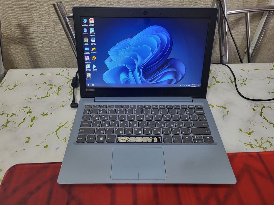 Нетбук Lenovo 11