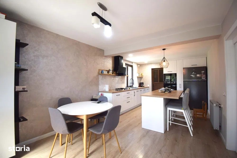 Unirii - Inchiriere casa 4 camere - Str. Cotitura de Jos