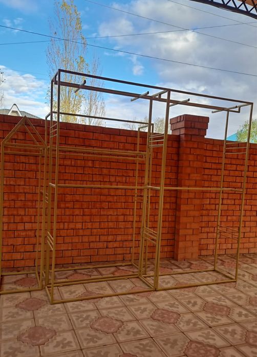 Вешало для одежды