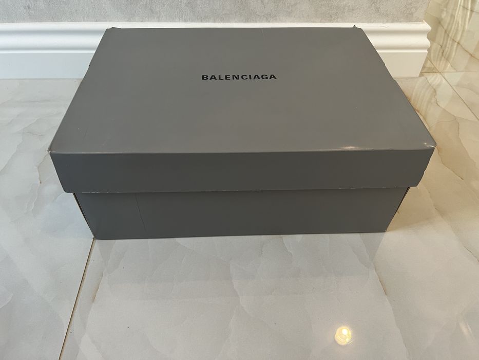 Balenciaga 37 номер носени два сезона изключително удобни закупени от