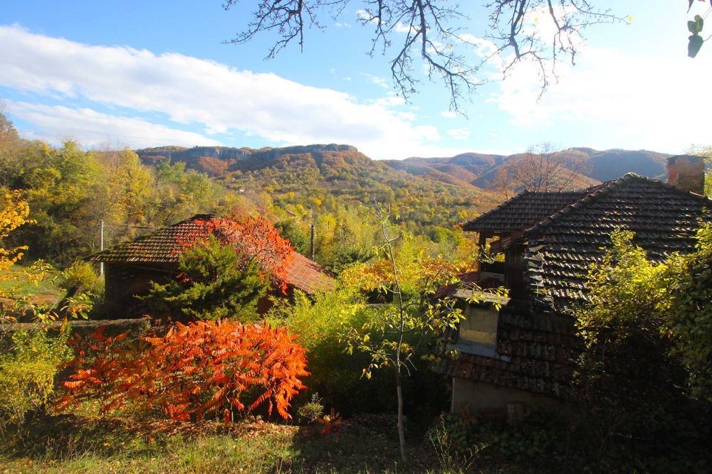 Възрожденска къща в с. Дебел Дял, общ. Габрово