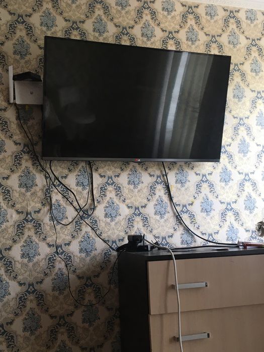 Продам телевизор