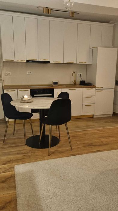 Garsoniera de lux de inchiriat