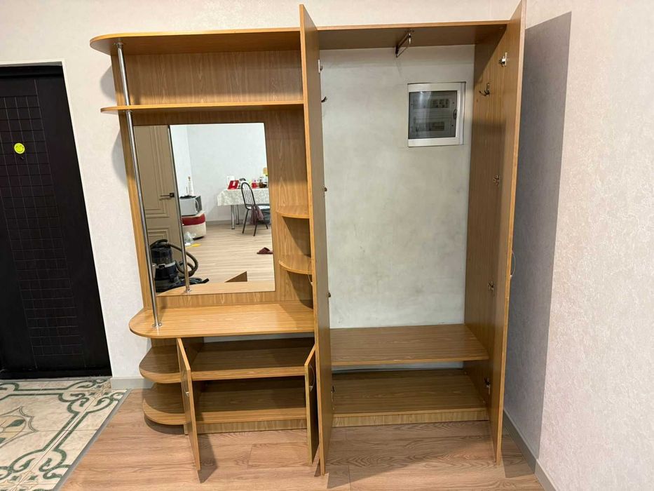 Шкаф для прихожки