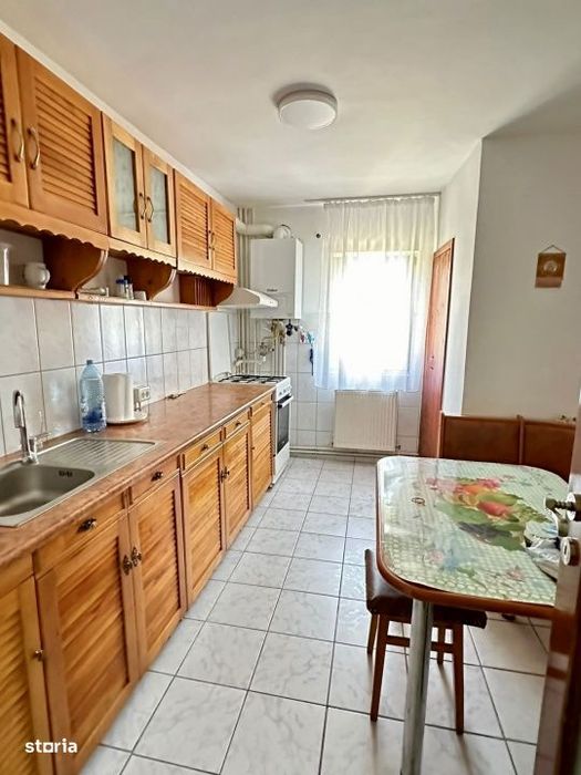 Apartament 4 camere decomandate | Etaj 1 | 79mp | Zona Pod Marasti