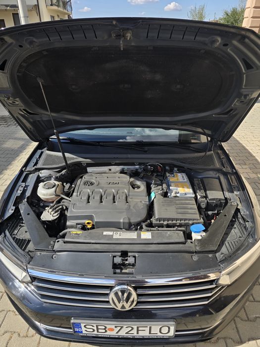 Volkswagen Passat B8 Variant 2.0 TDI 150 CP DSG – 2018 fără AdBlue