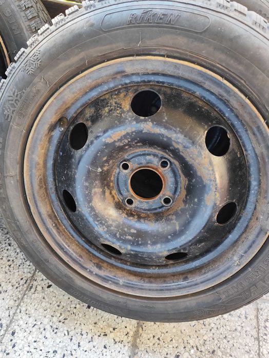 Гуми с джанти 205/55 R16
