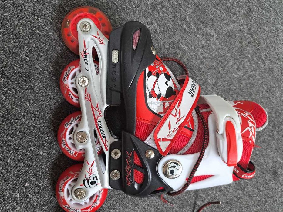 Продам новые ролики Cougar