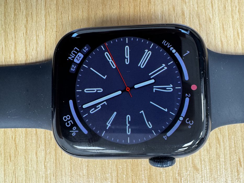 Apple  Watch 8. 45