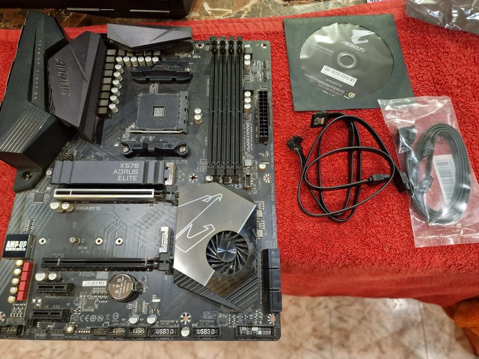Gigabyte X570 Aorus Elite