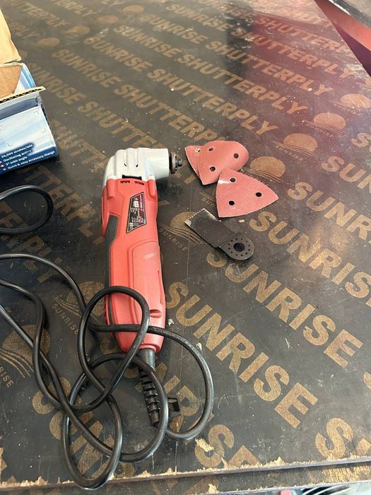 Мултитул шлайф машина,нова 220 волта внос от Англия