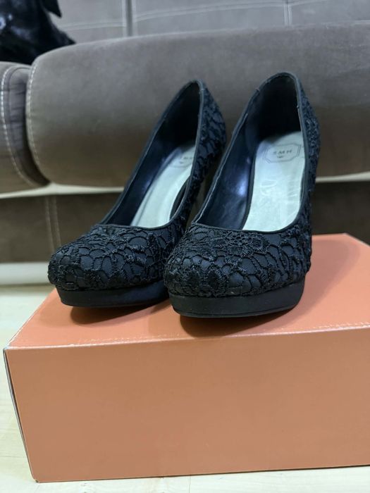 Нови обувки/ веднъж носени