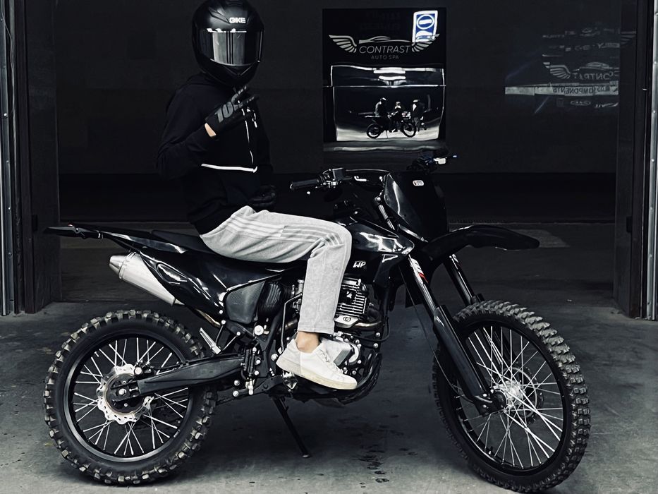 Эндуро, кроссовый мотоцикл