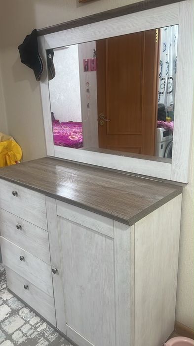 Спальный гарнитур
